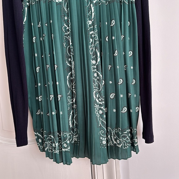 Sandro navy top with green and paisley design pleated in the back. - Picture 2 of 4